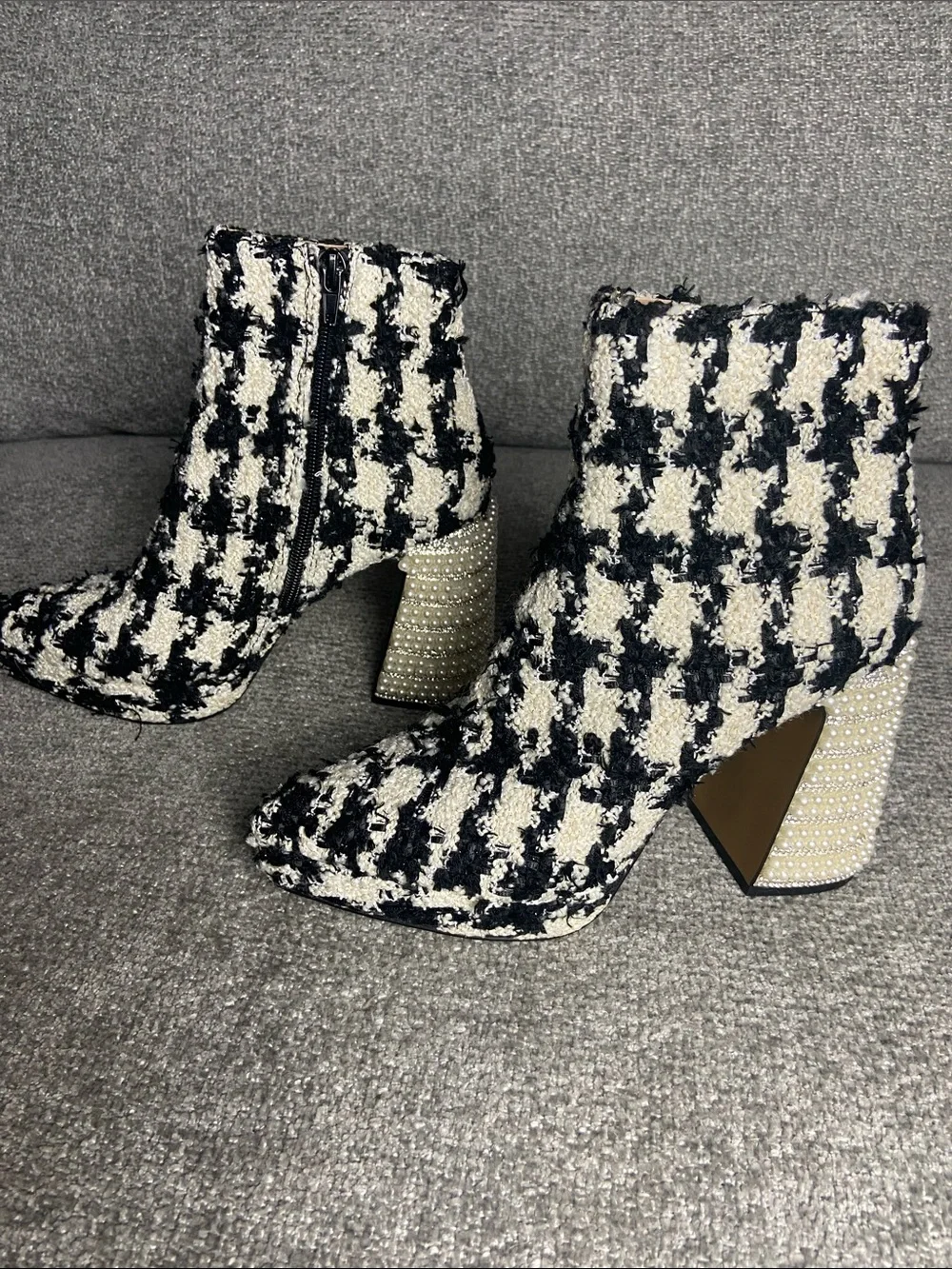 Betsey Johnson stylish black
